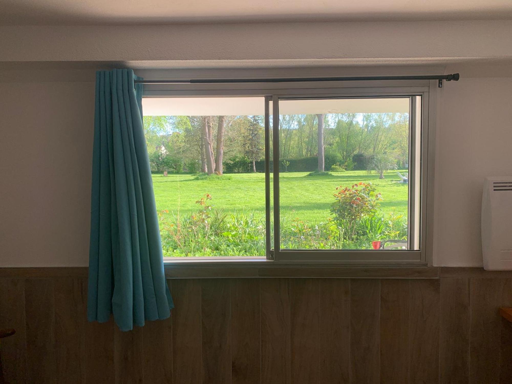 Appartement Familial Au Bord De La Marne, Jardin 8000M2, Piscine, Court De Tennis, Terrasse, Parking Gratuit Proche Disneyland Isles-les-Villenoy Екстер'єр фото